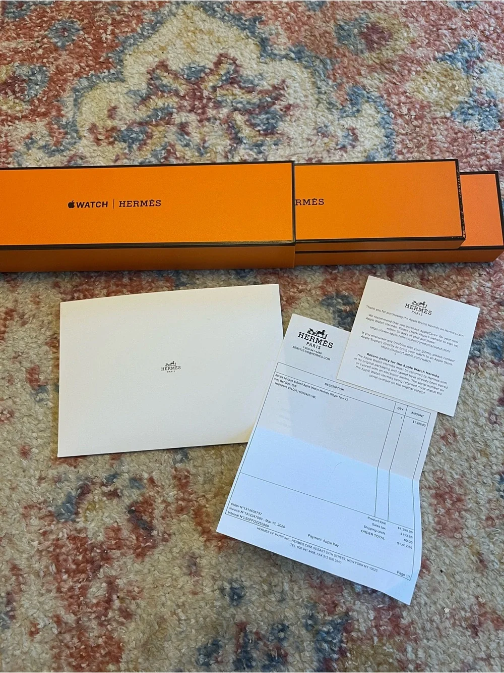 Hermès Series 10 42mm Apple Watch 2 bands with all original packing and receipt